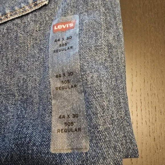 Levi 505 Men's Size 44 x 30 New without Tags! - Picture 4 of 6